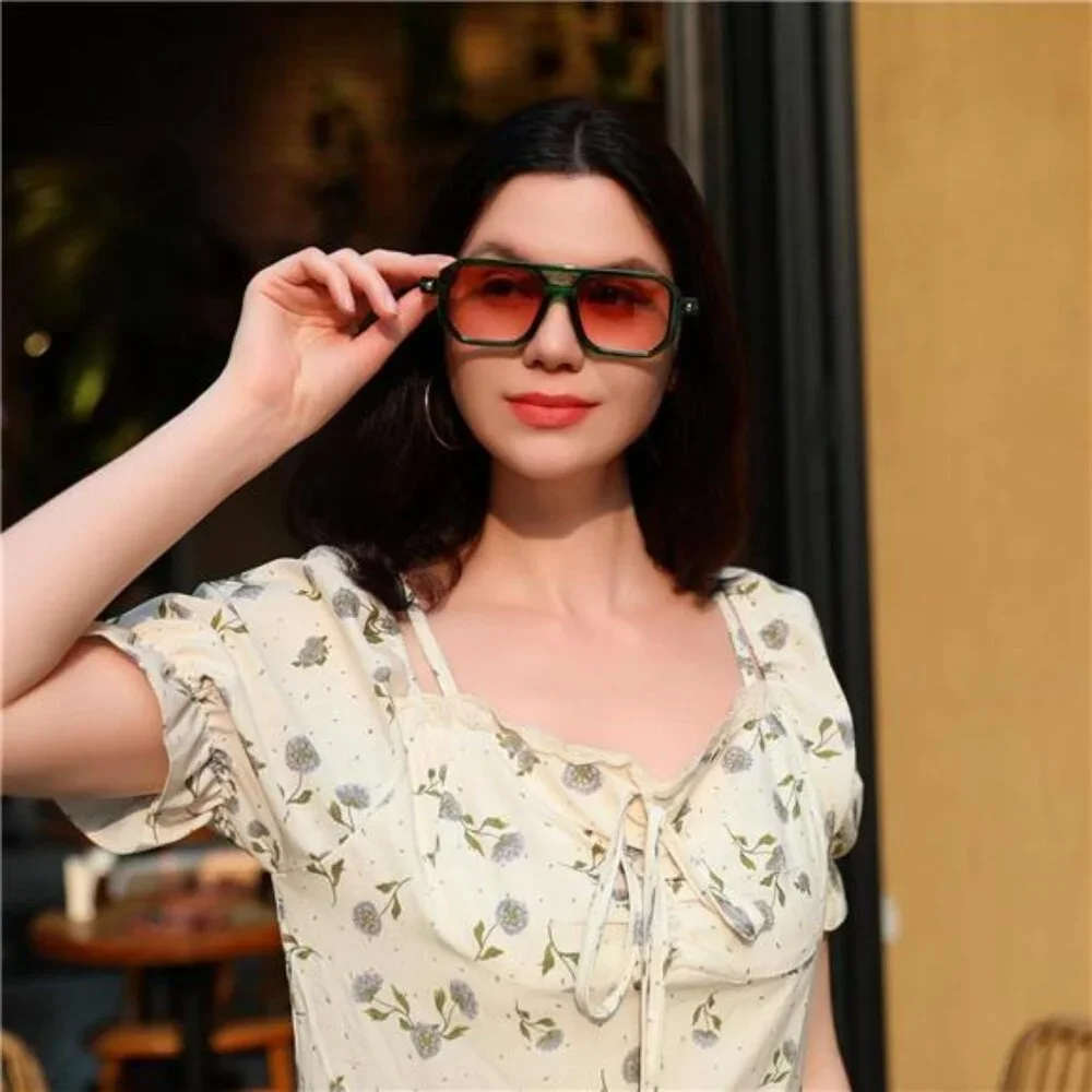 NWT 70s Style Cool RETRO Kelly Green Shades Sun glasses Sunglasses Hipster Boho